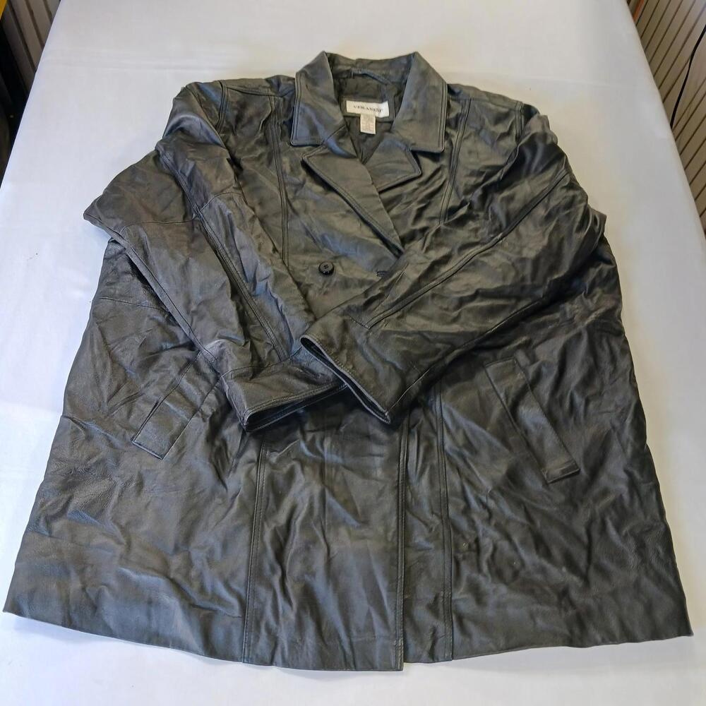 Veranesi RN#88842 Women's Black Lined Genuine Leather Buttons Jacket Size 28W
